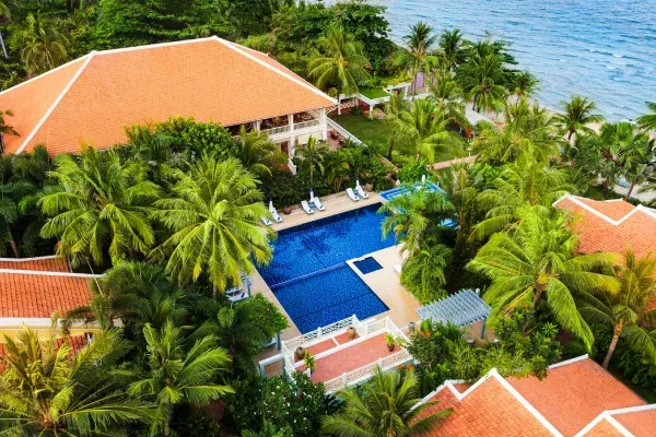 Dusit Thani Krabi Beach Resort is one of the beautiful Krabi resorts