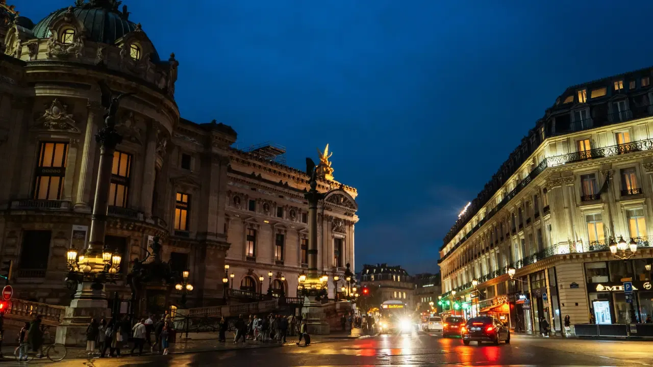 Paris Nightlife: The Ultimate Guide to After-Dark Adventures in the City of Lights (2026)