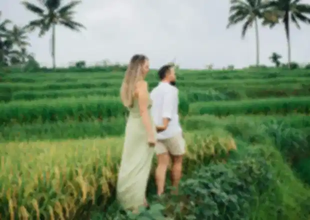 Bali Honeymoon Outfit Ideas (2026): Best Dresses & Packing Guide for Couples