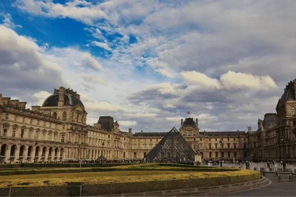The Louvre is another popukar Monuments in Paris