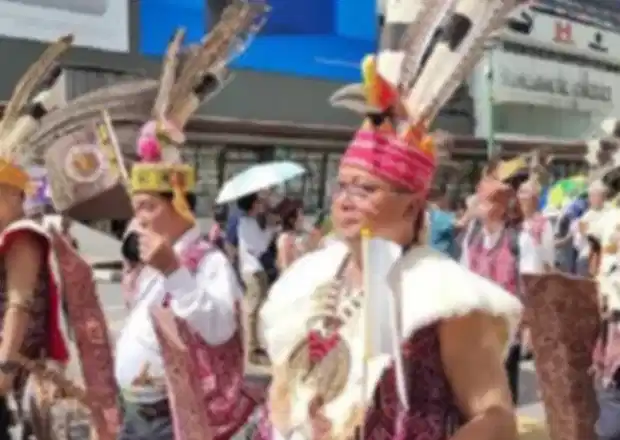 Malaysia Culture: Traditions, Food, Festivals, Dress and Heritage