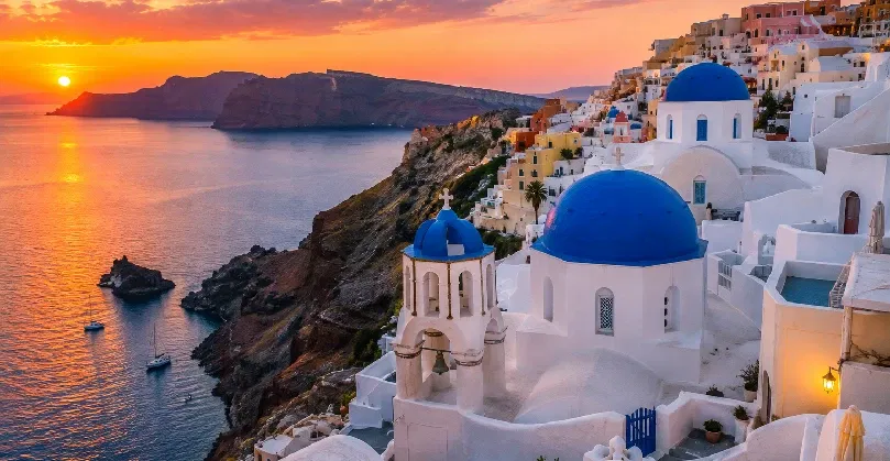 Mesmerising view of Santorini